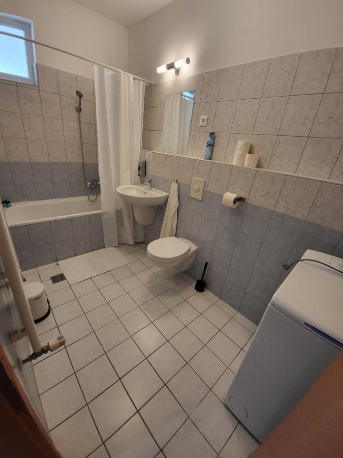 Hi Downtown Apartment A513 Budapeste Exterior foto